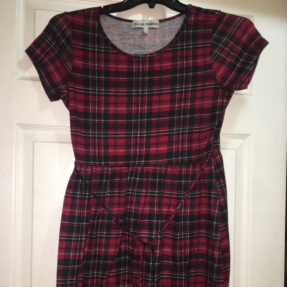 Red plaid dress! Worn twice, size L.